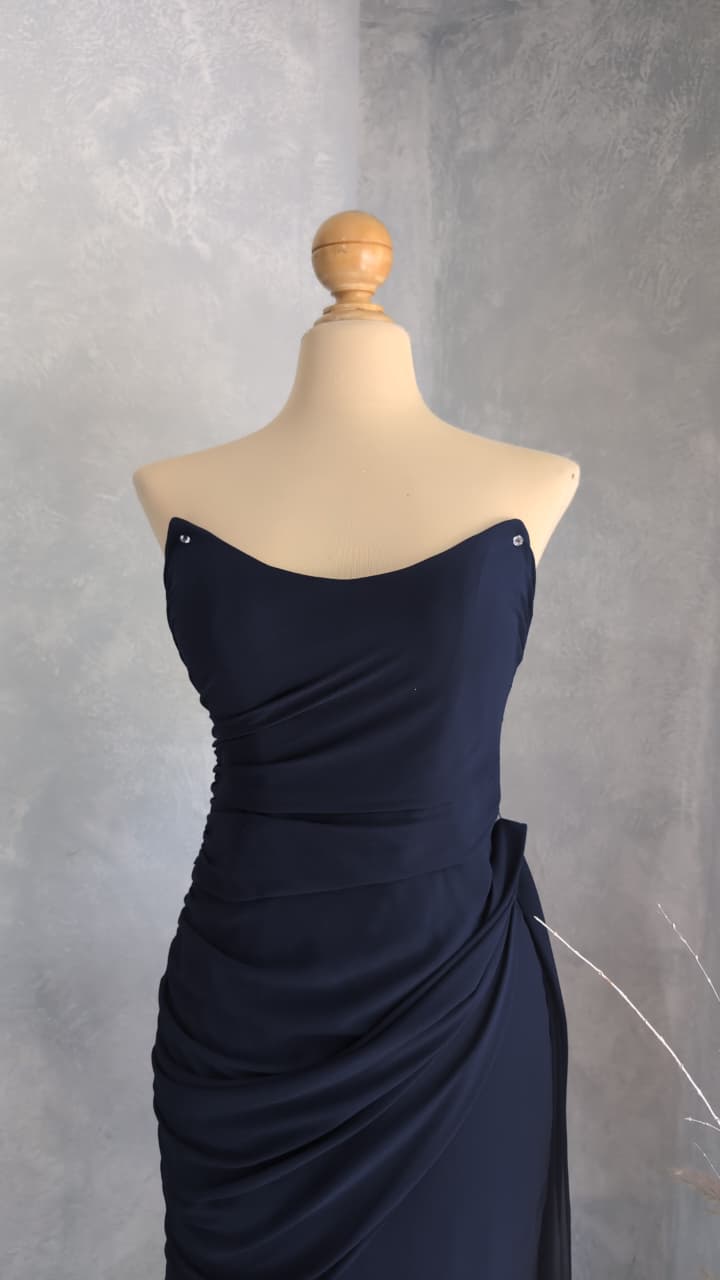 Amoris strapless